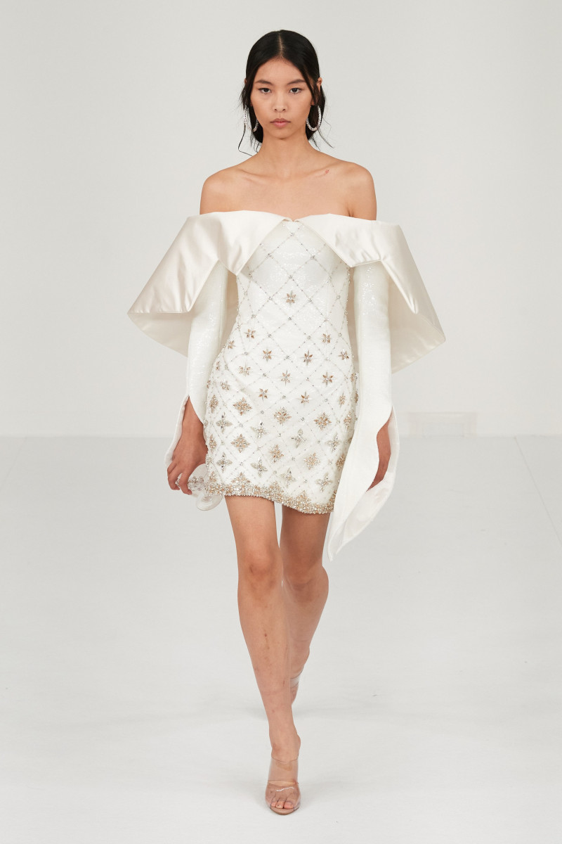 00033-alexis-mabille-fall-2023-couture-credit-gorunway.jpg