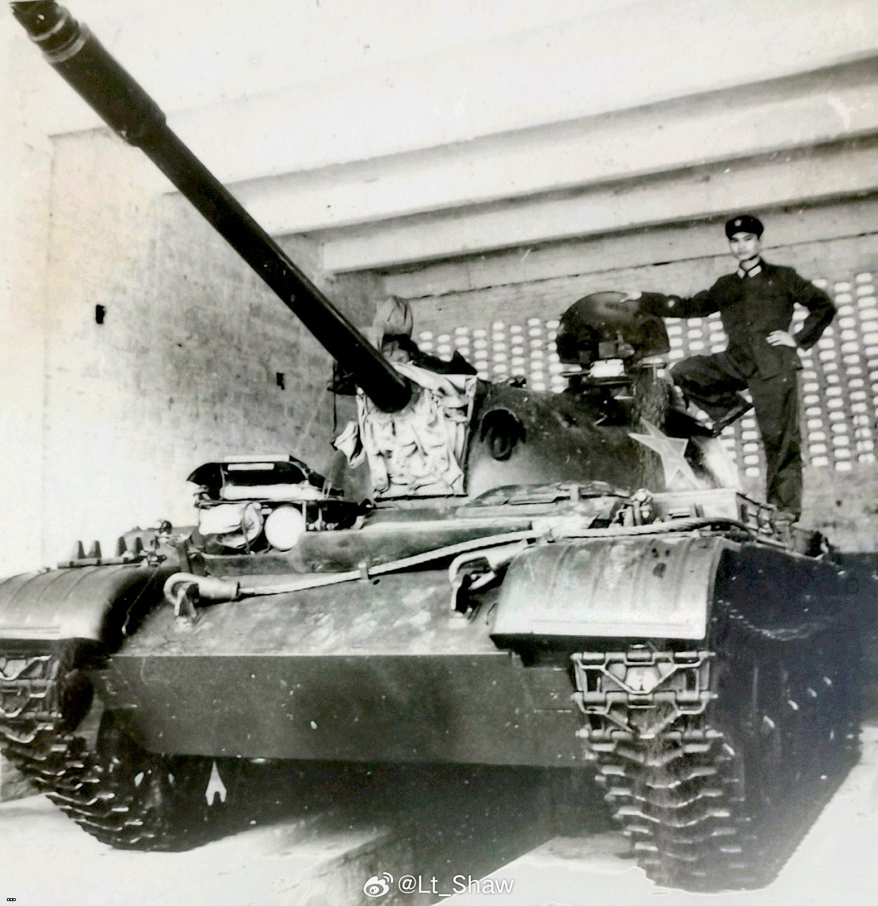 Легкий танк Тип 62 