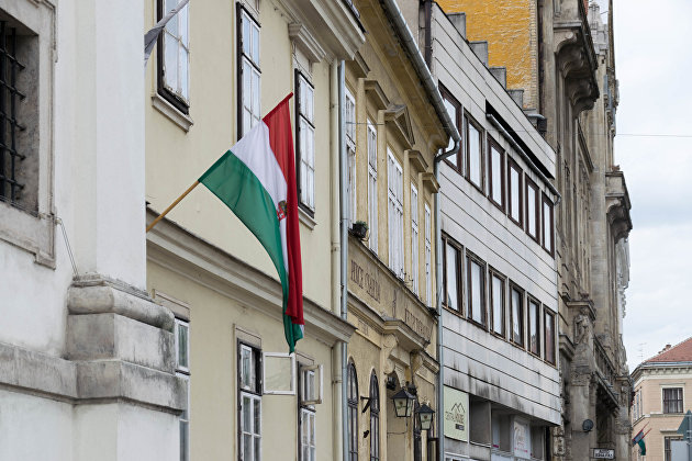 Будапешт и Доха обсудят поставки катарского СПГ в Венгрию с 2027 года