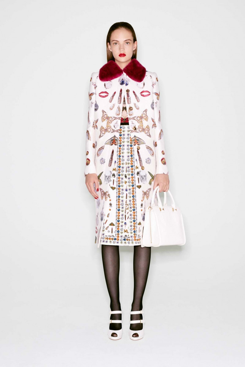 12-alexander-mcqueen-pf16.jpg