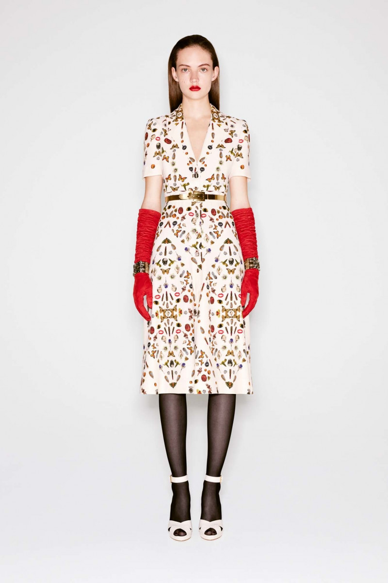 13-alexander-mcqueen-pf16.jpg