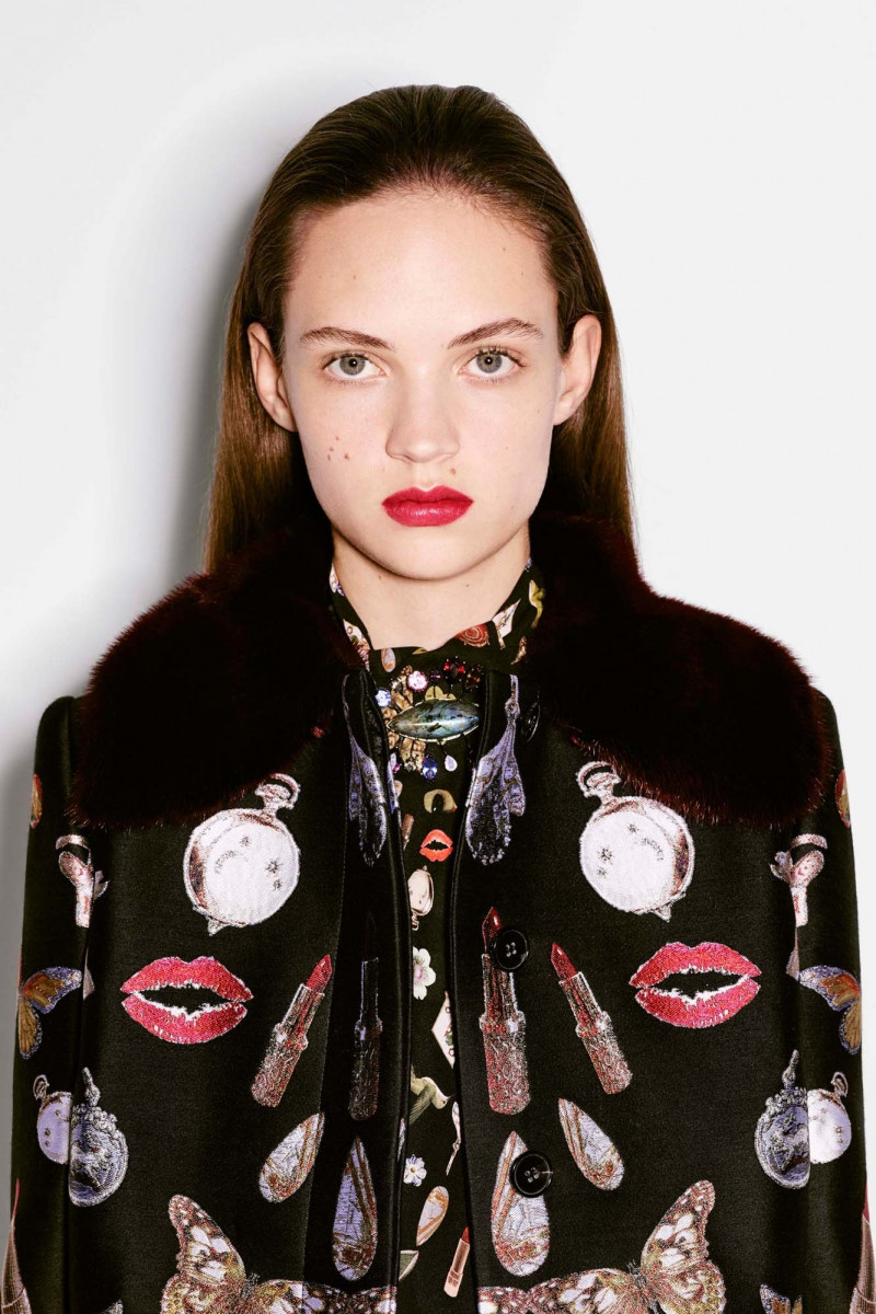 16-alexander-mcqueen-pf16.jpg