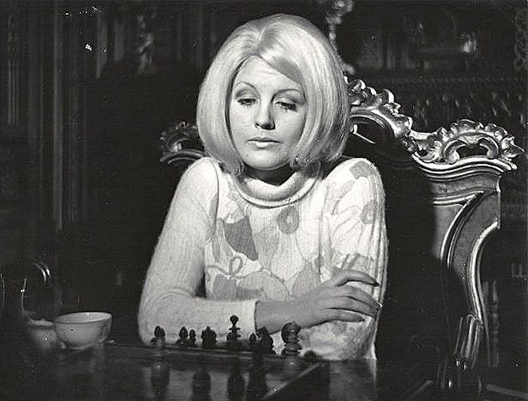 Вампир автострады /El Vampiro de la Autopista/ 1971 (1:02:49 / 1:25:02) 