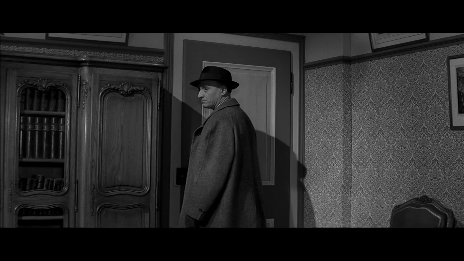 Le.gorille.vous.salue.bien.1958.WEB-DL.1080p[(015953)2023-11-11-07-18-43].PNG