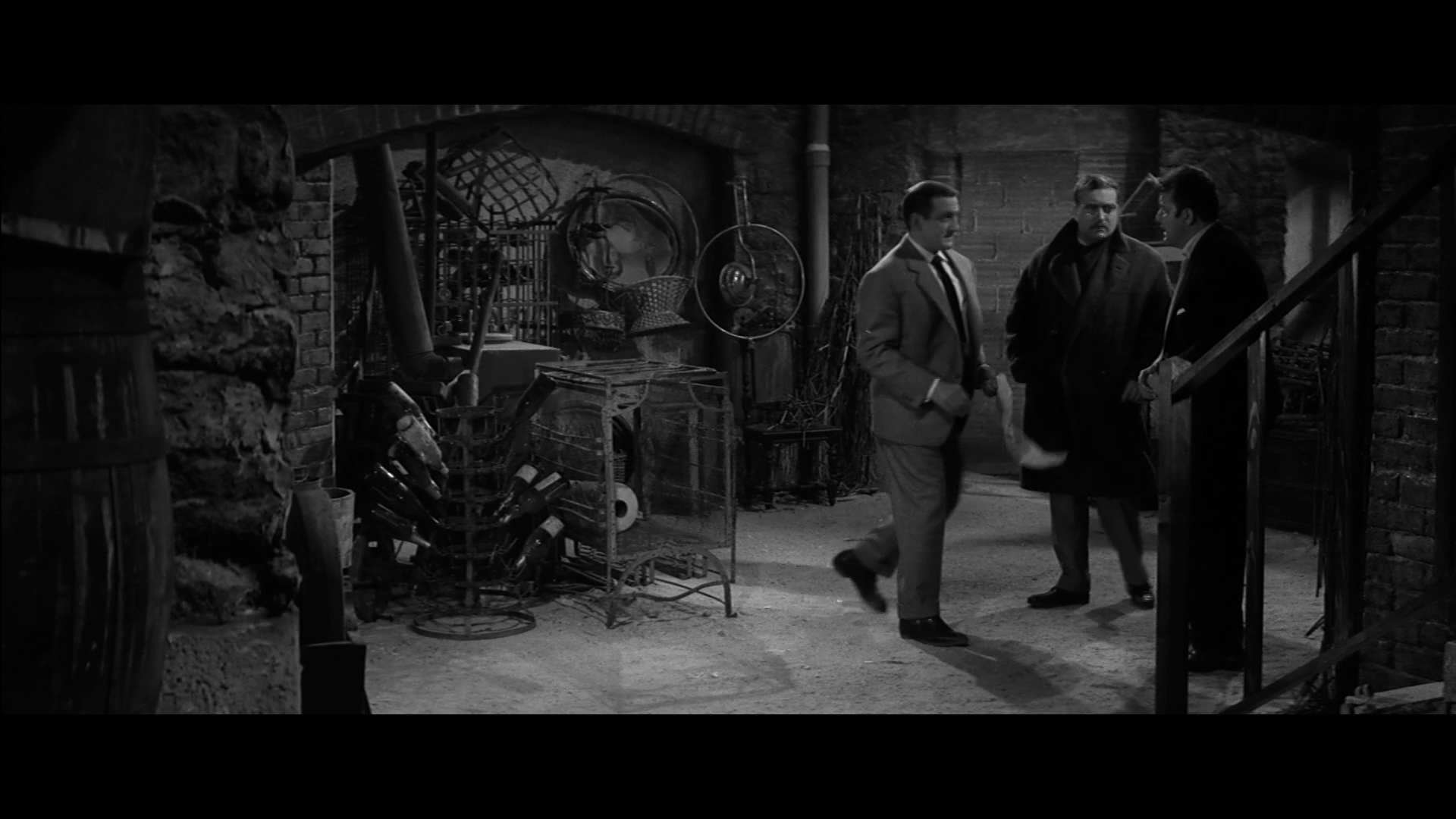 Le.gorille.vous.salue.bien.1958.WEB-DL.1080p[(118851)2023-11-11-07-19-00].PNG