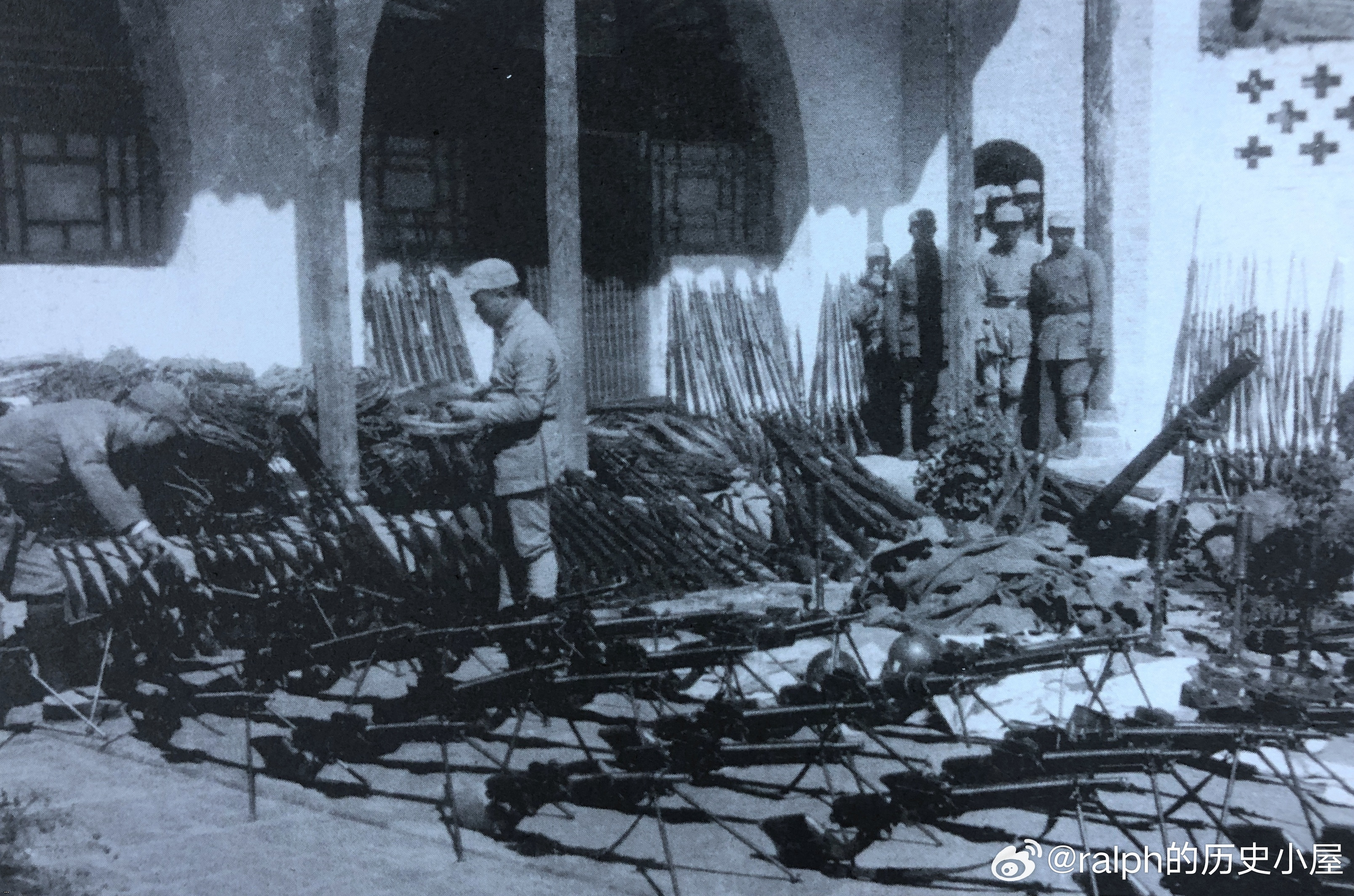 1940?9??????????????????????300???????100?????7?????6????3?.jpg