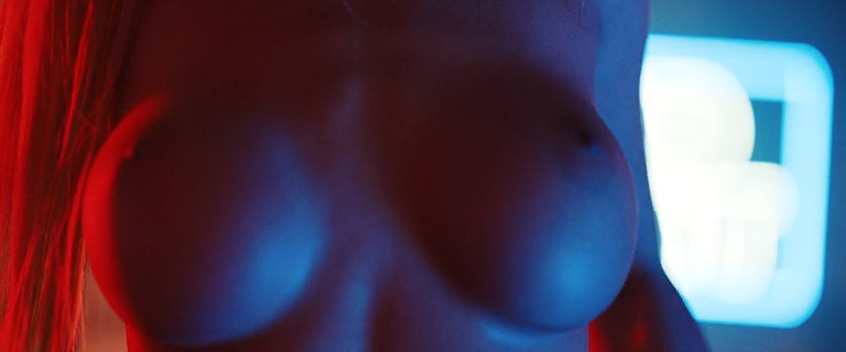 Section.8.2022.BDRip-AVC.ExKinoRay.mkv_snapshot_00.21.18.571.png