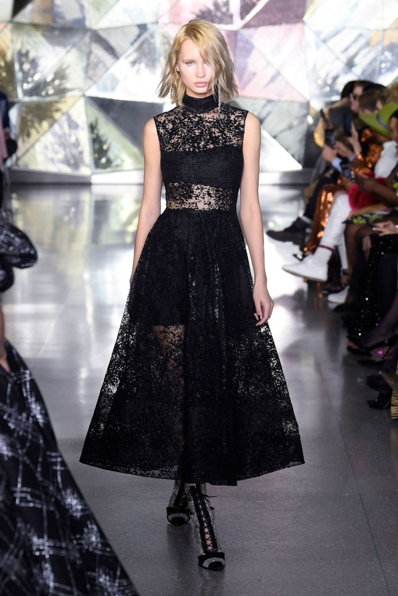 christian_siriano_rtw__f19__gc_028.jpg
