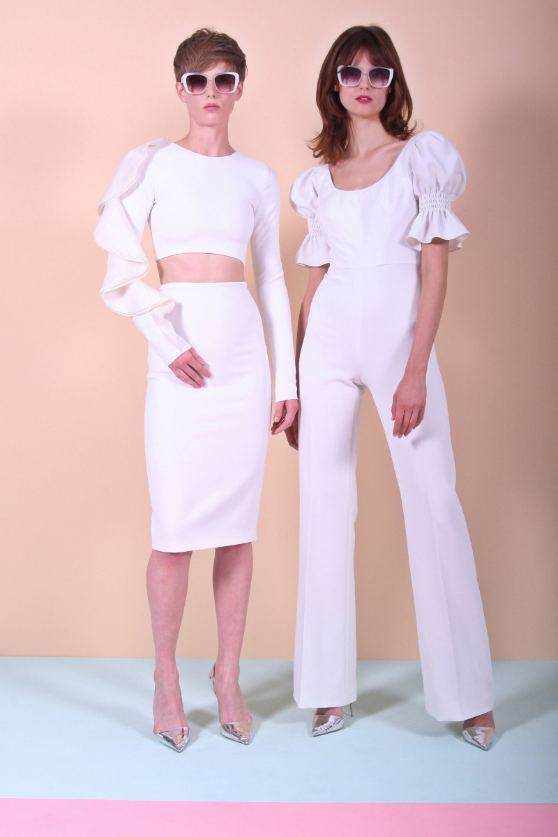 05-christian-siriano-resort-2018.jpg