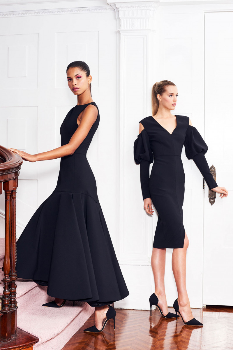 00020-christian-siriano-vogue-resort-2019-pr.jpg