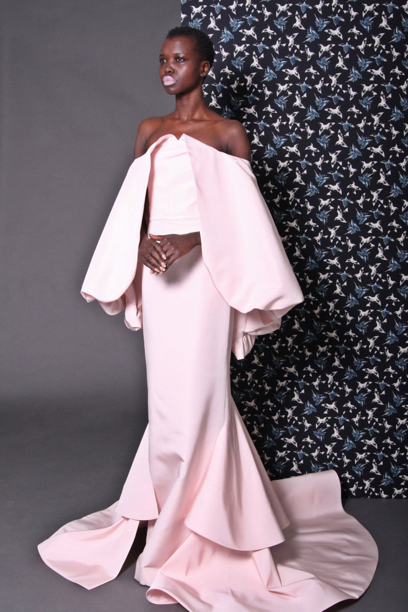 41-christian-siriano-prefall-2017.jpg