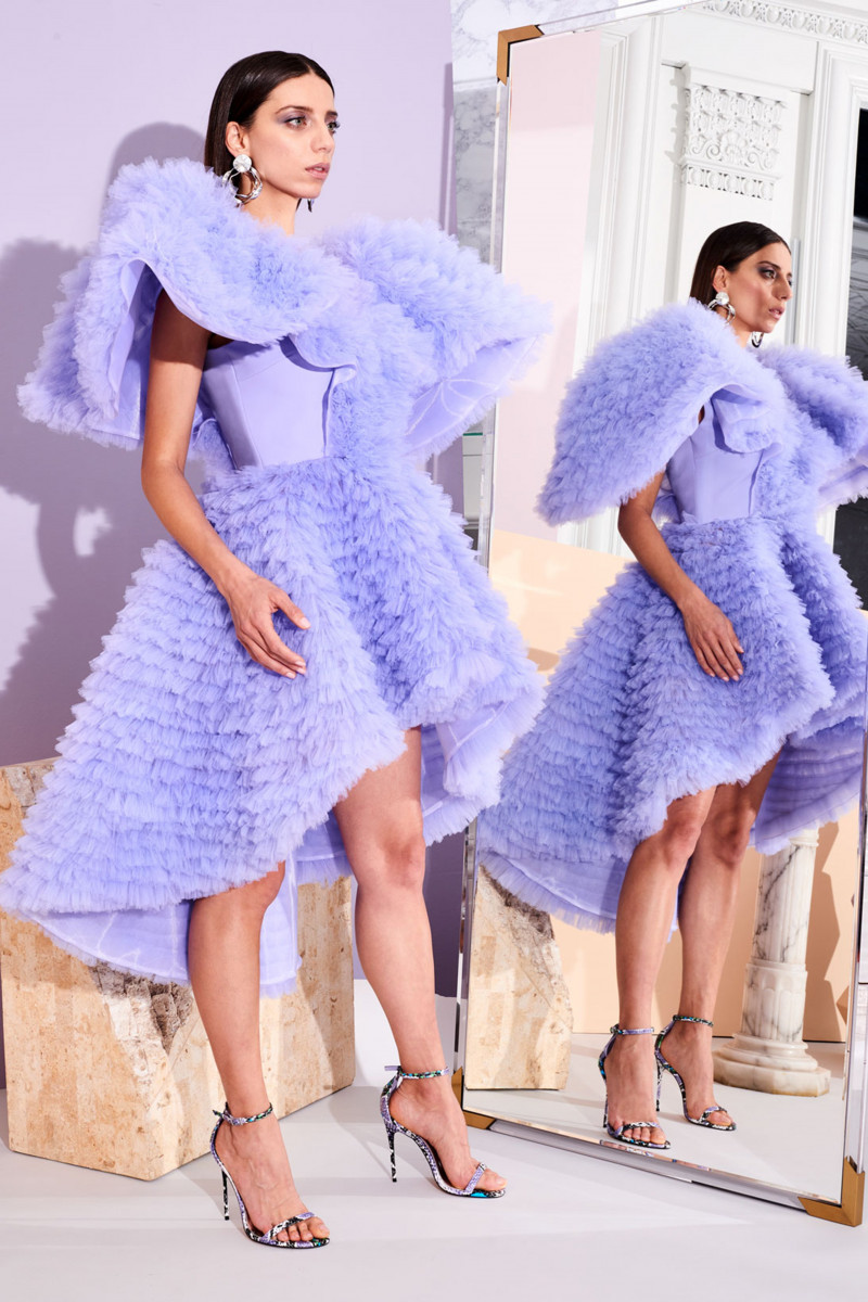 00039-christian-siriano-new-york-pre-fall-19.jpg