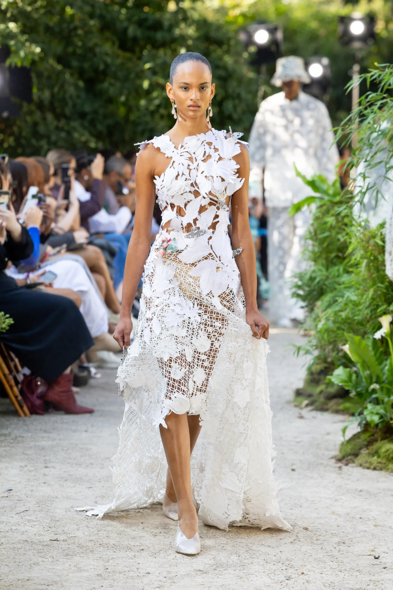 00017-mithridate-spring-2024-ready-to-wear-credit-brand-spon.JPG.webp
