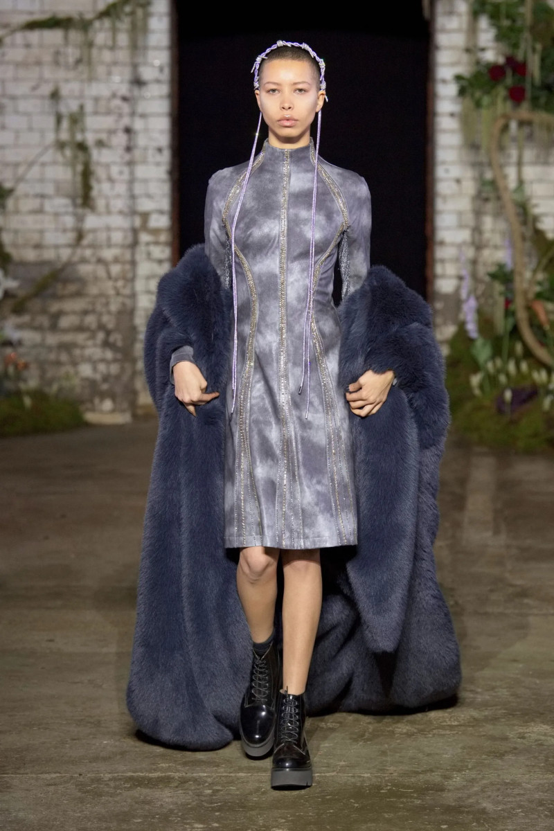 00006-mithridate-fall-2022-ready-to-wear-details-paris-credit-jason-lloyd-evans.webp