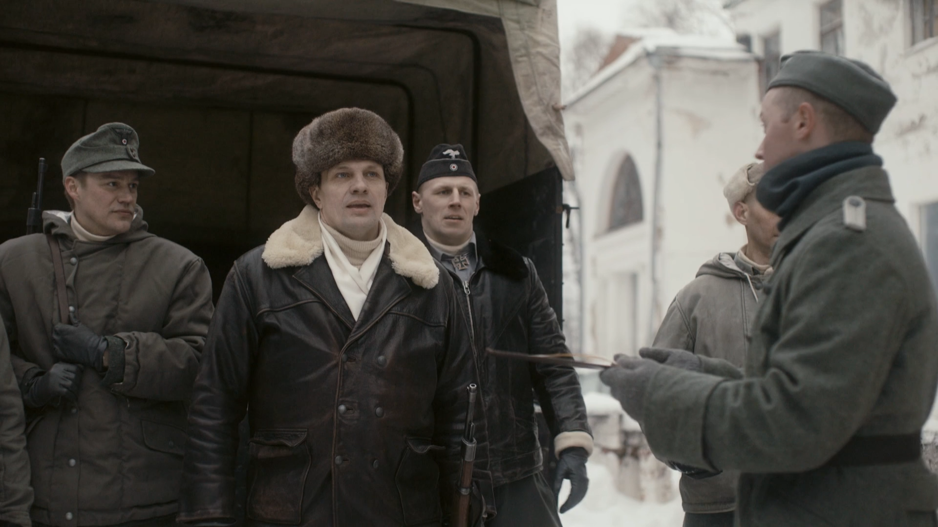 Самогон s01e01 WEBRip 1080p.mkv_snapshot_37.28.png