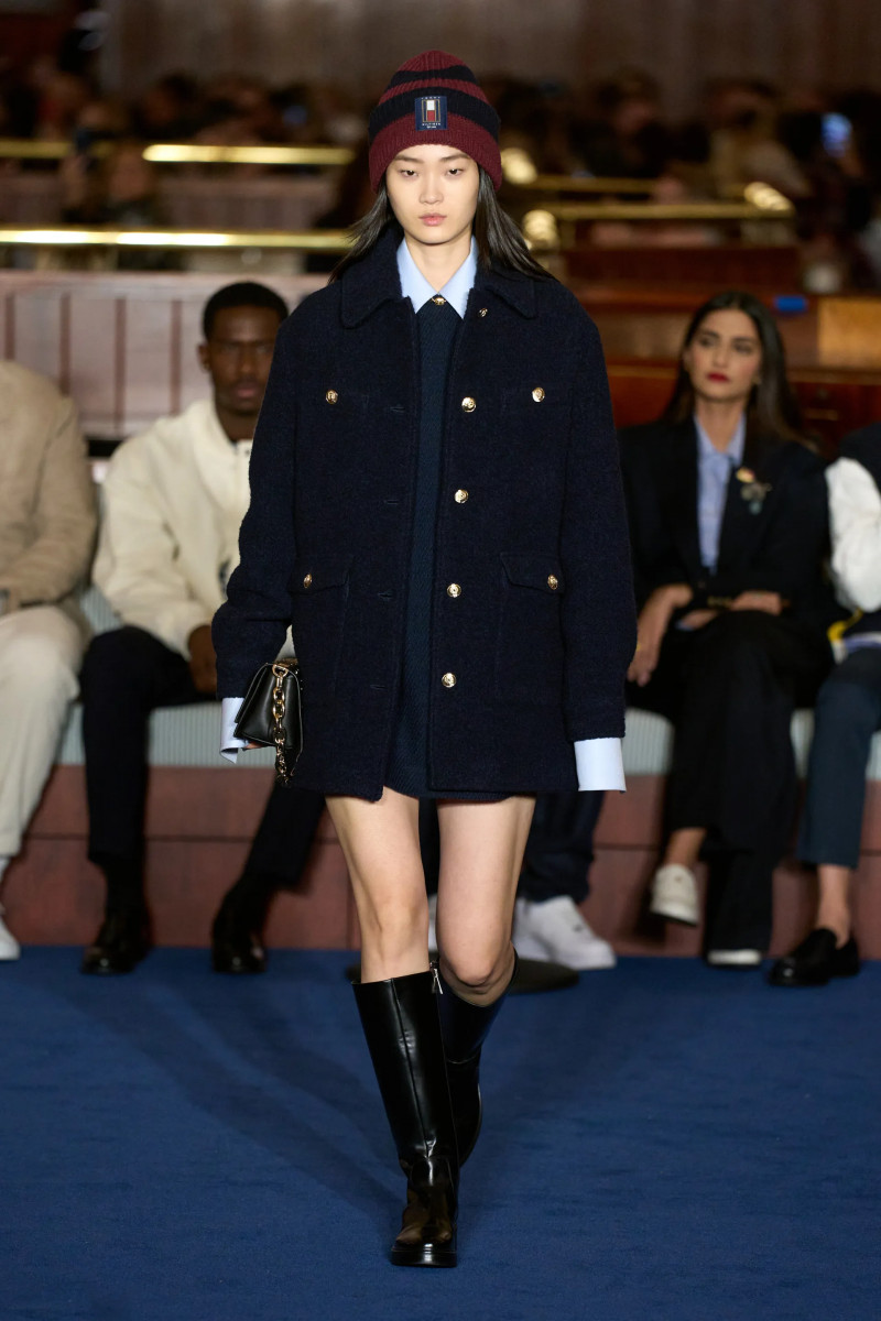 00028-tommy-hilfiger-fall-2024-ready-to-wear-credit-gorunway.webp