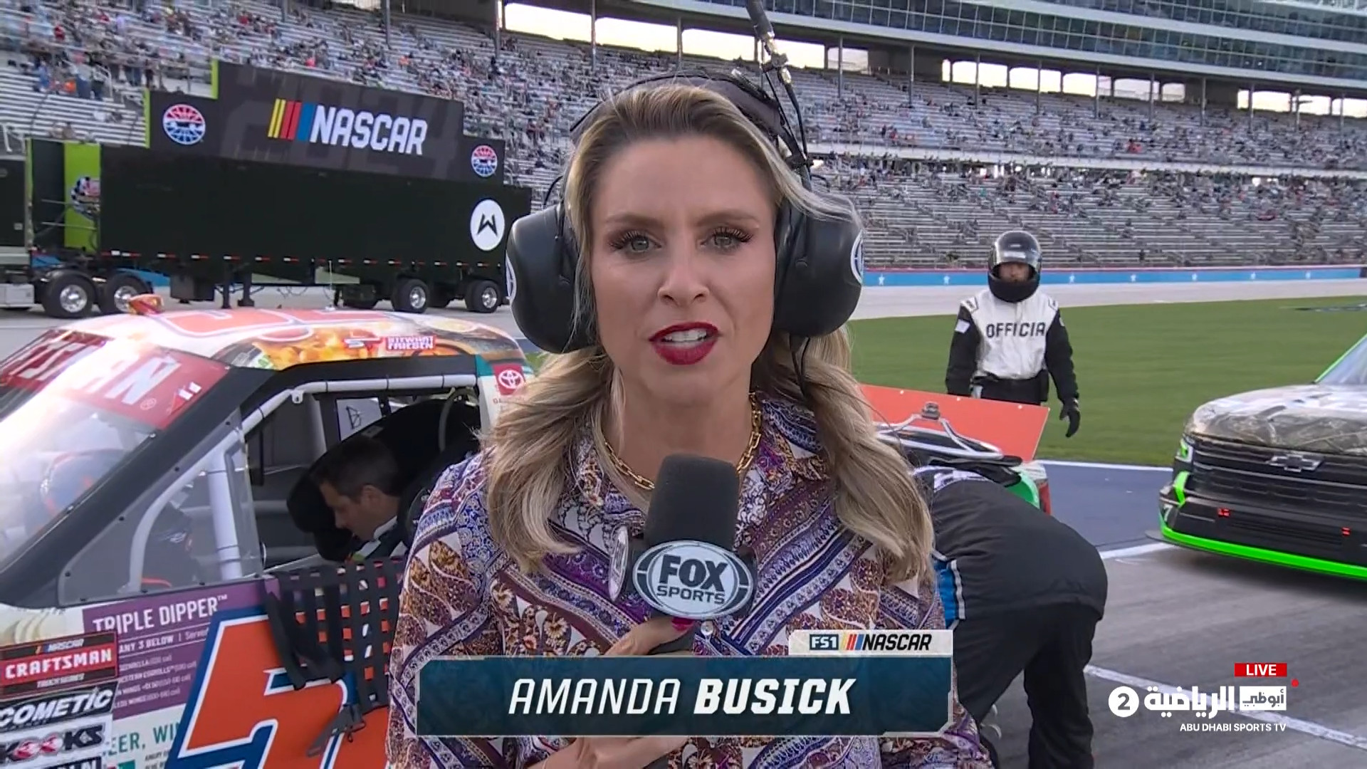 cap_nascar_00_06_08_05.jpg