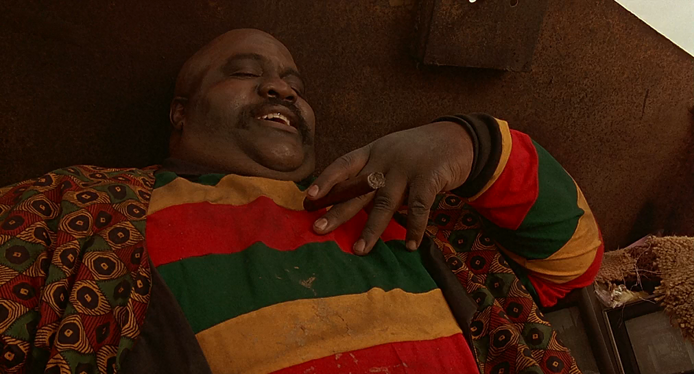 Barb Wire (1996) BDRip-AVC.mkv_snapshot_01.19.29.223.png