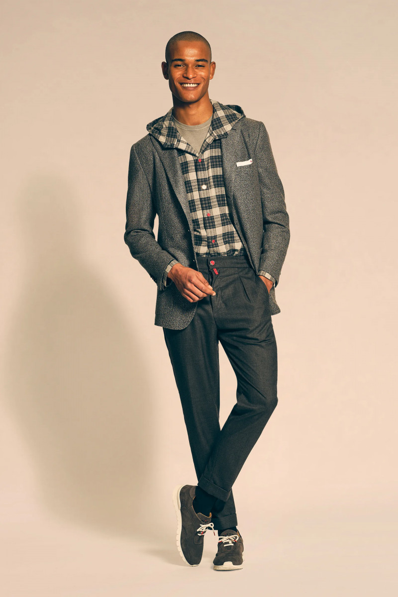 00008-KITON-MENSWEAR-FALL-21.webp