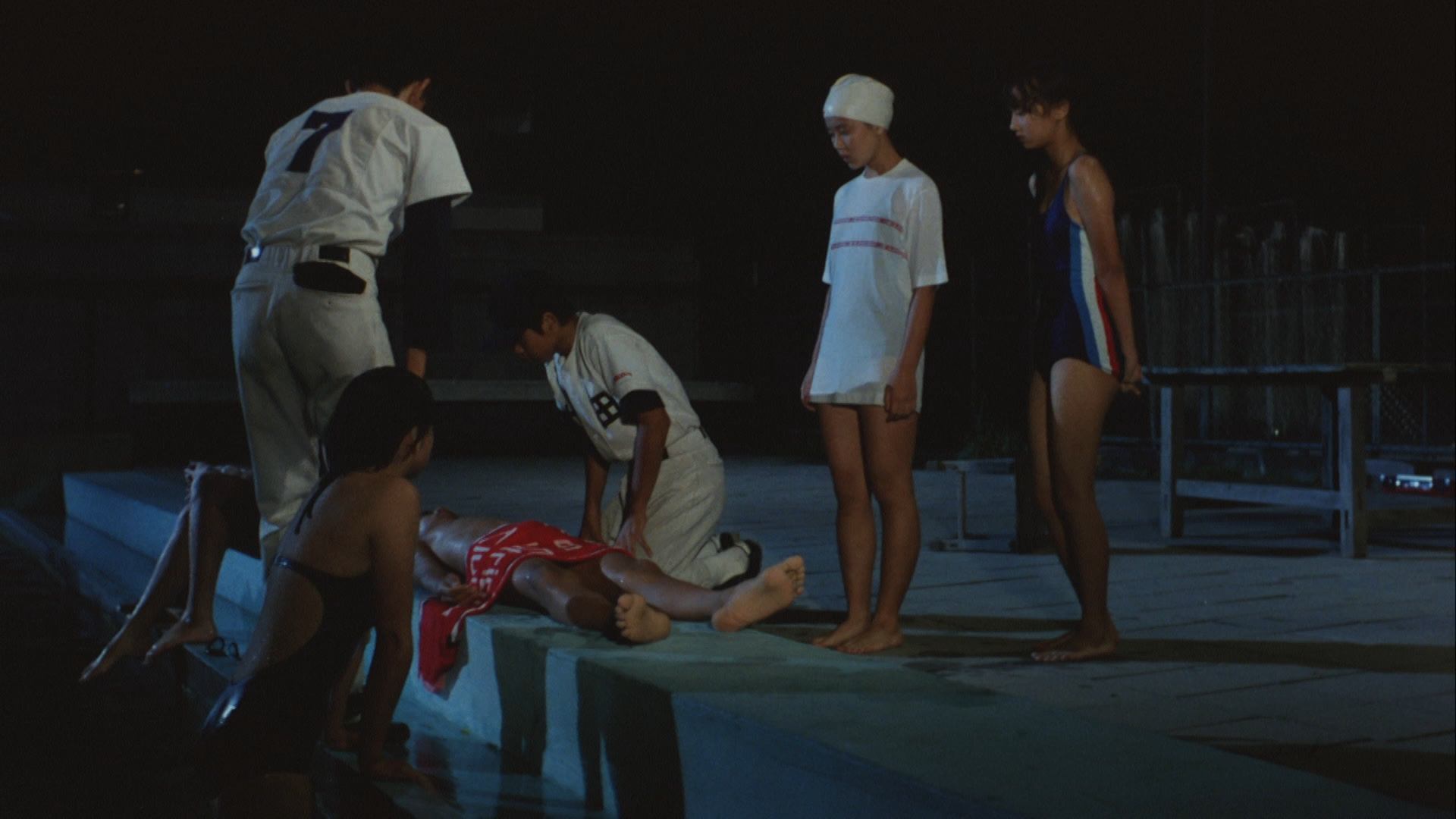 Taifu kurabu 1985 BDRemux 1080p.mkv_snapshot_00.06.04.png