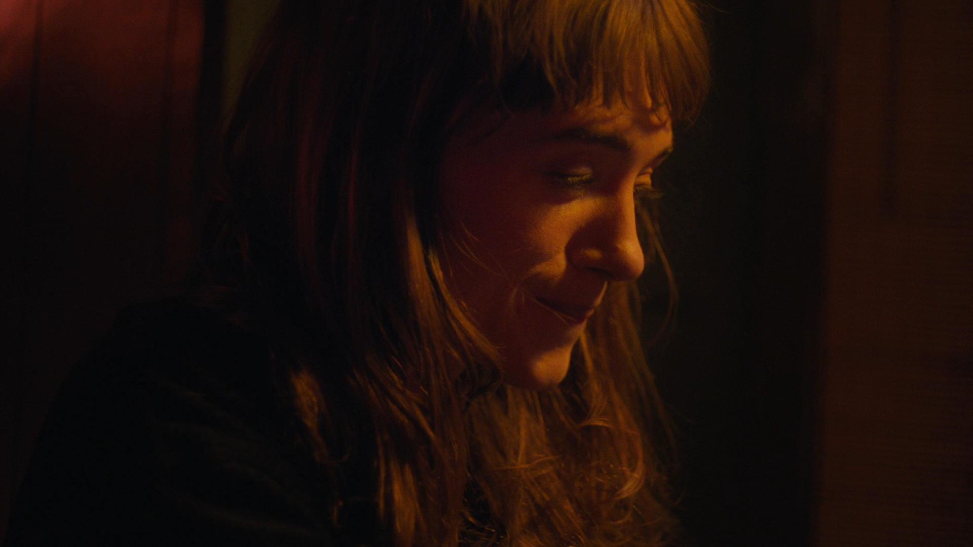 Chestnut.2024.1080p.WEB.MVO-RGB.mkv_snapshot_00.12.04.724.png