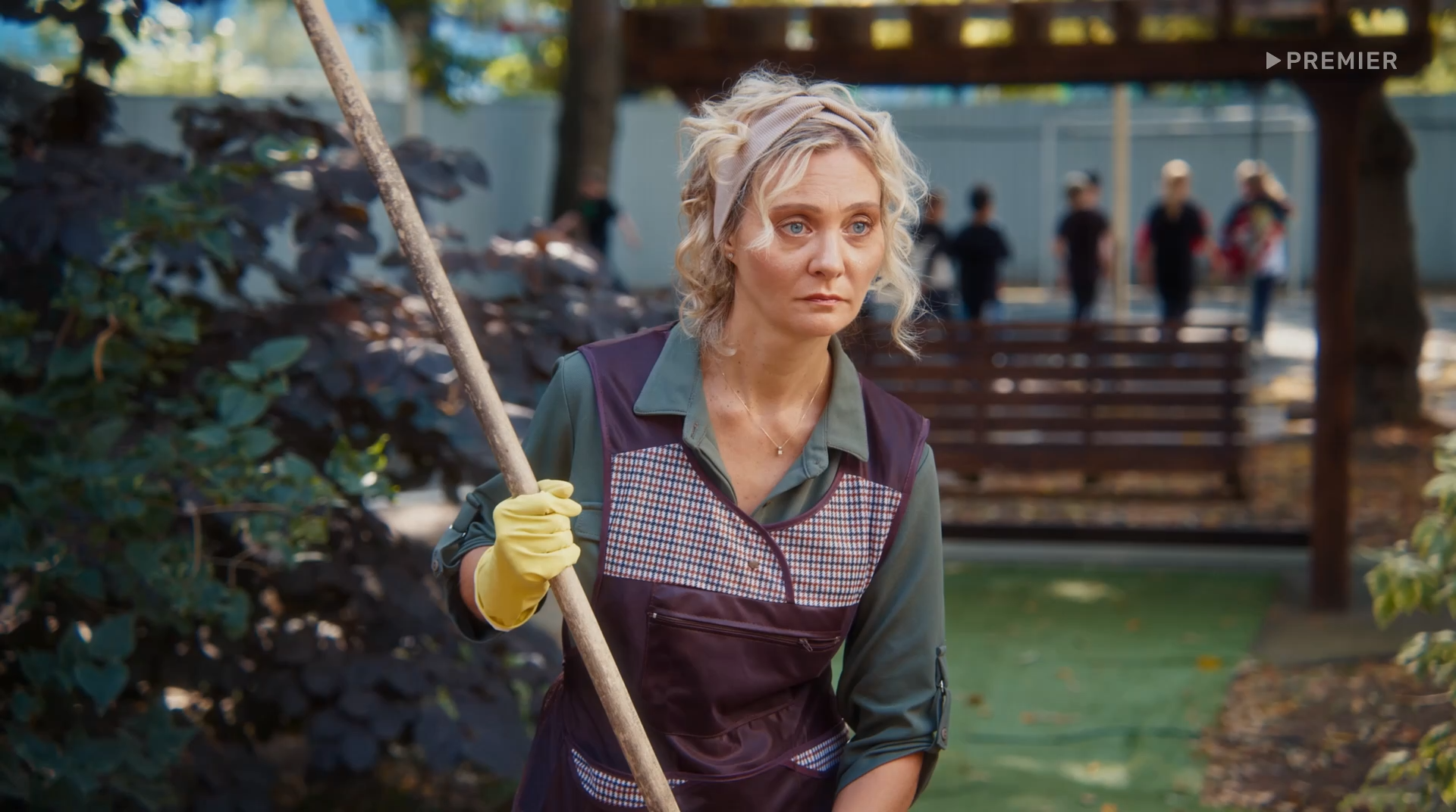 Снова в школу 2023 WEB-DL 1080p.mkv_snapshot_05.46.png