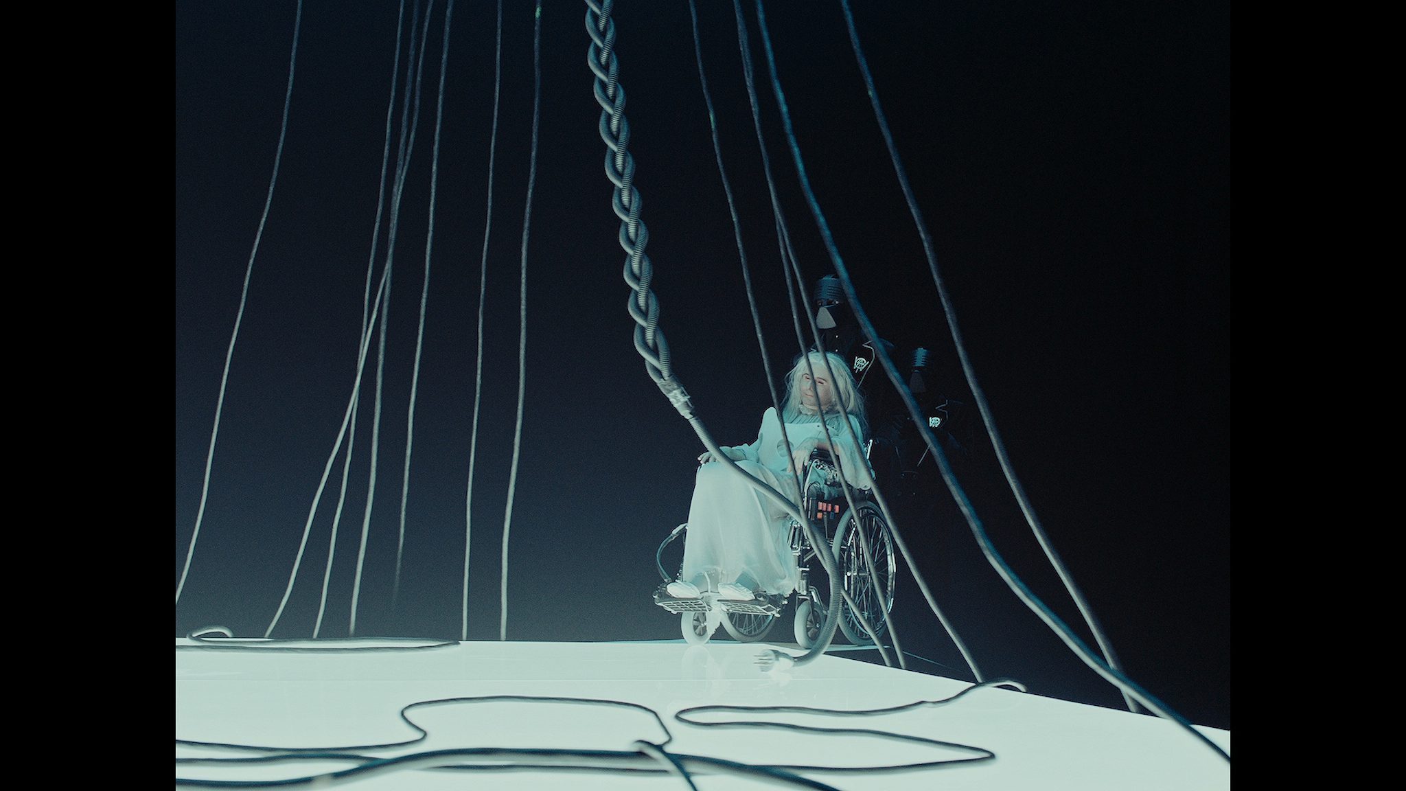 Muse - Won't Stand Down.mov_20240728_183617.558.png