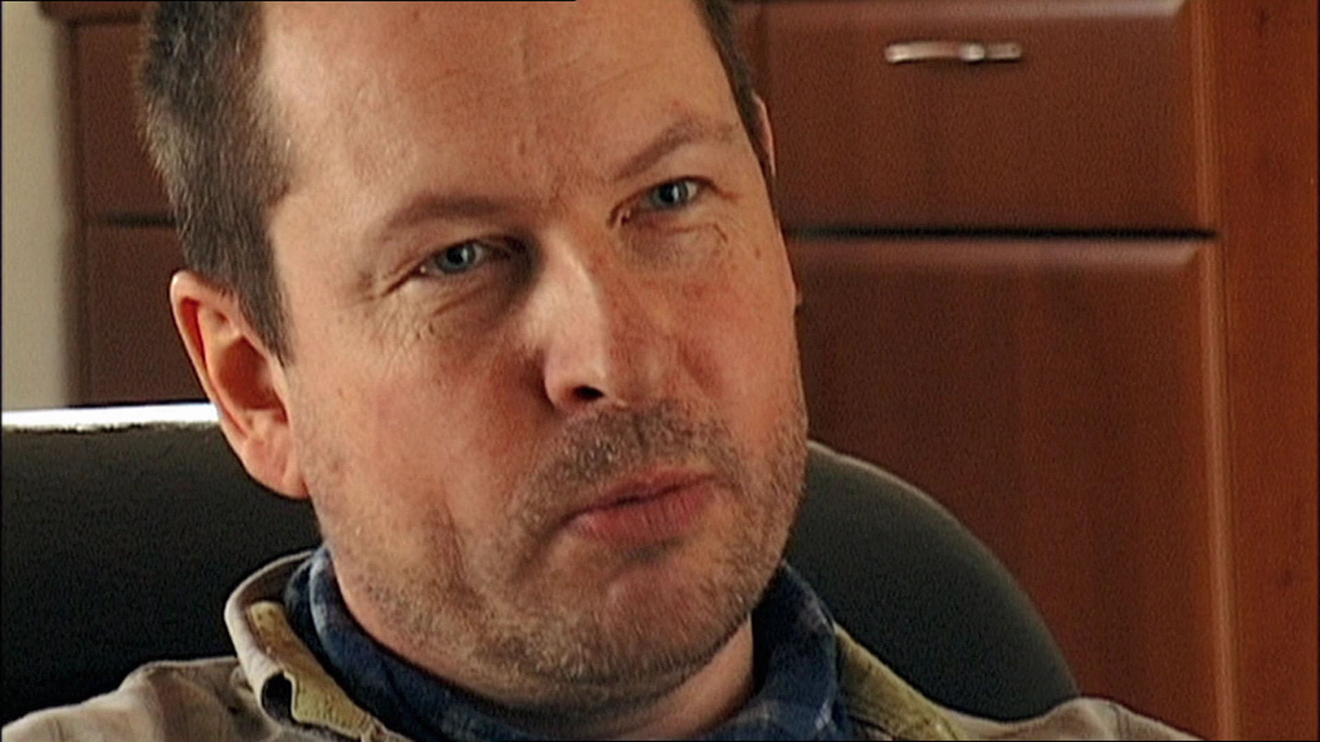 The.Five.Obstructions.2003.Artificial.Eye.BDRemux.1080p[(028423)2024-09-02-01-57-02].PNG