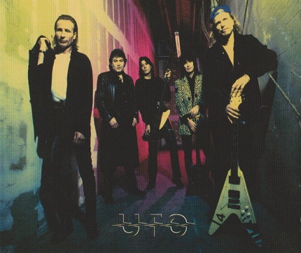 UFO - Walk On Water (1995)