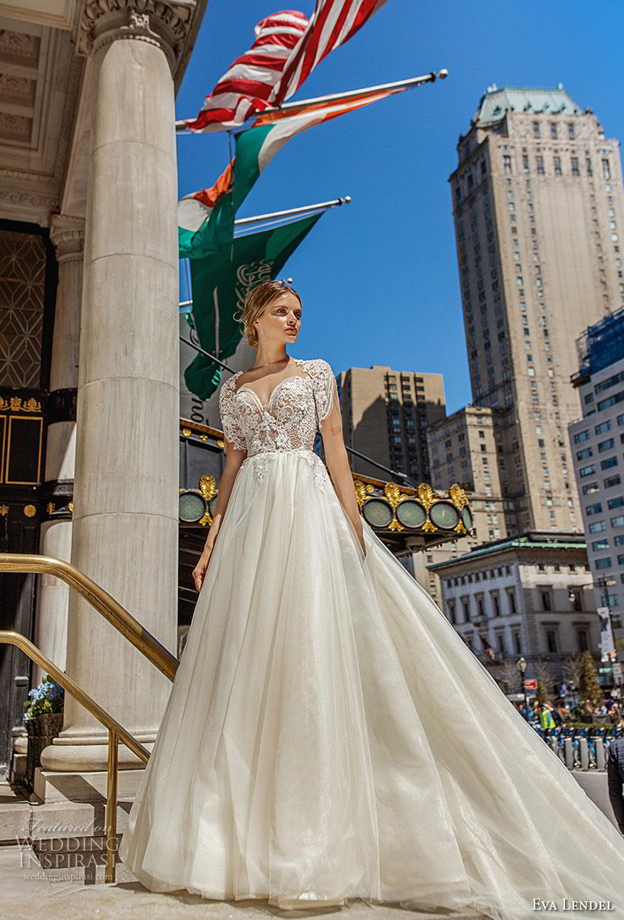eva-lendel-2019-bridal-short-sleeves-sweetheart-neckline_003.jpg