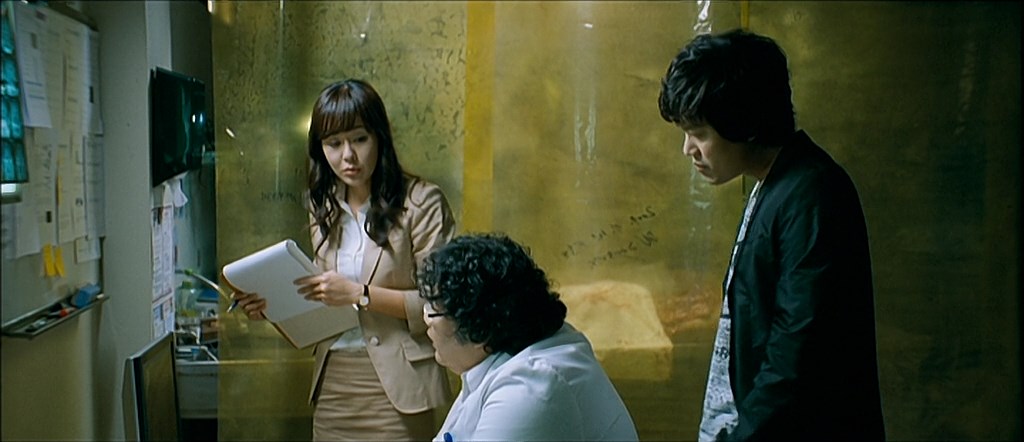Семь дней.2007.BDRip AVC msltel.mkv_snapshot_00.30.53.473.jpg