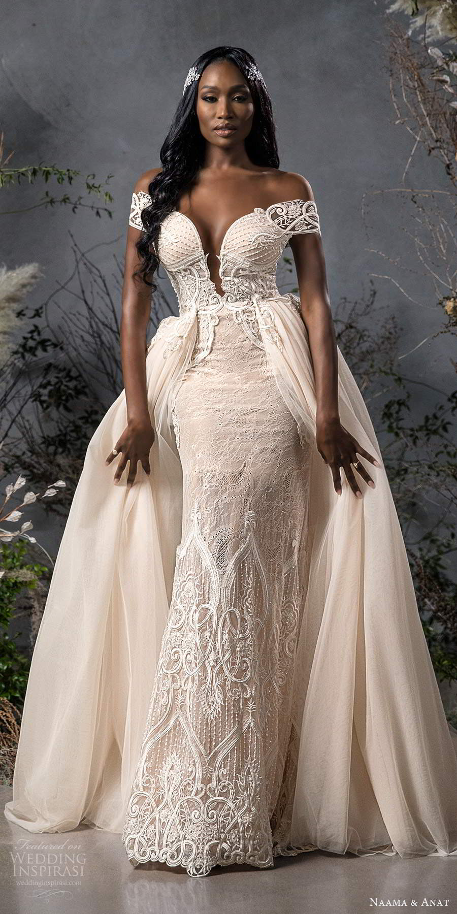 naama-anat-fall-2020-bridal-off-shoulder-sweetheart-neck_005.jpg