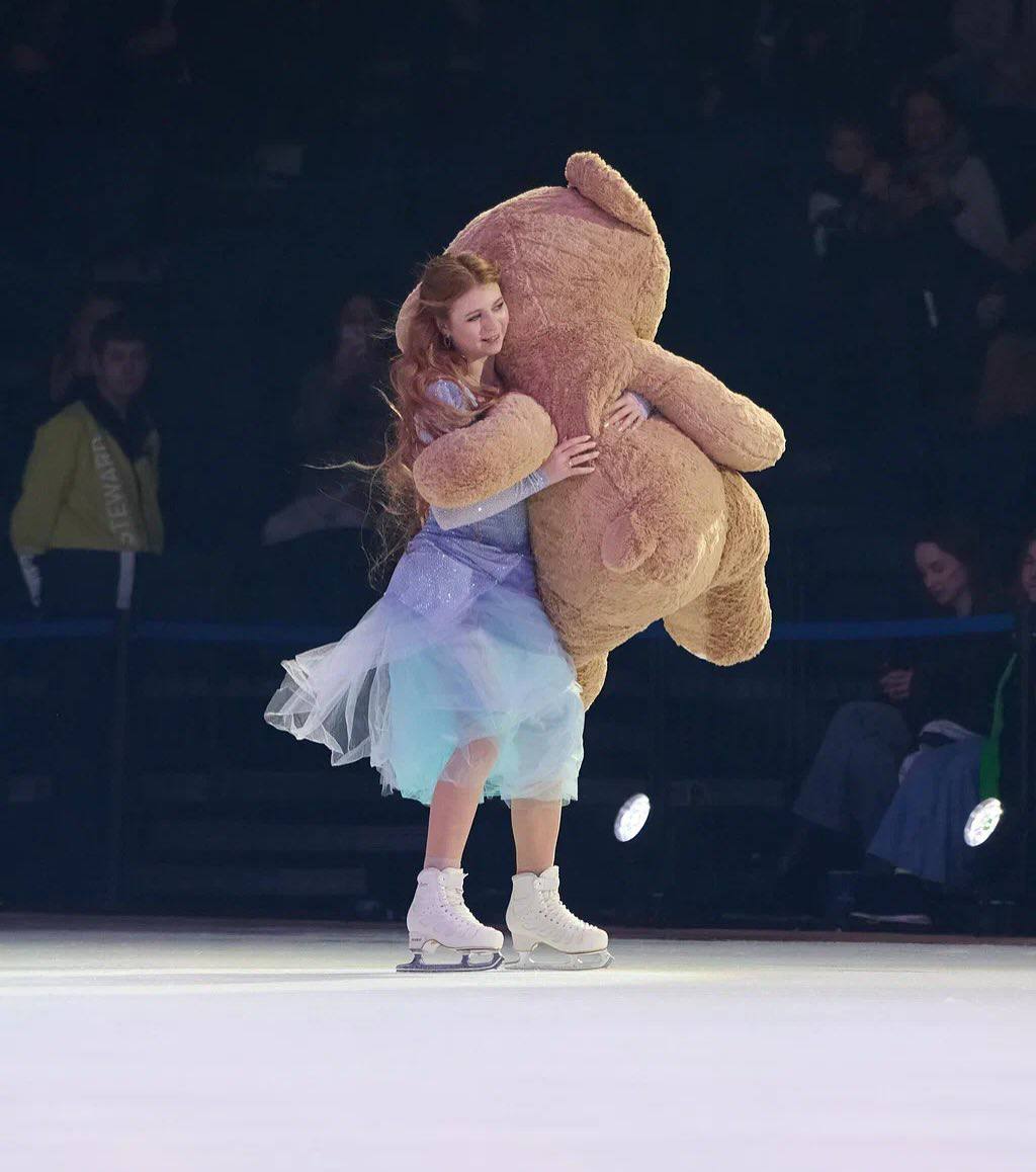 https://i2.imageban.ru/out/2025/01/01/e16d278554ab4fe217cf57e805315199.jpg