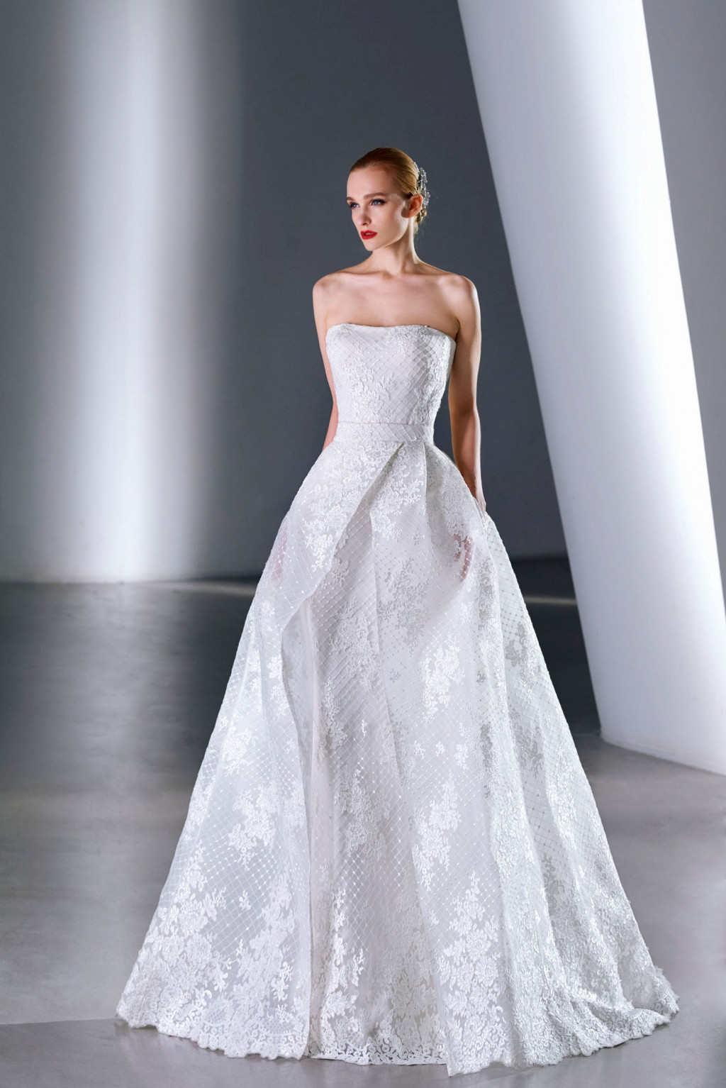 dany_tabet-bridal-2018-2019bluebox-1420_f-resp2400v.jpg