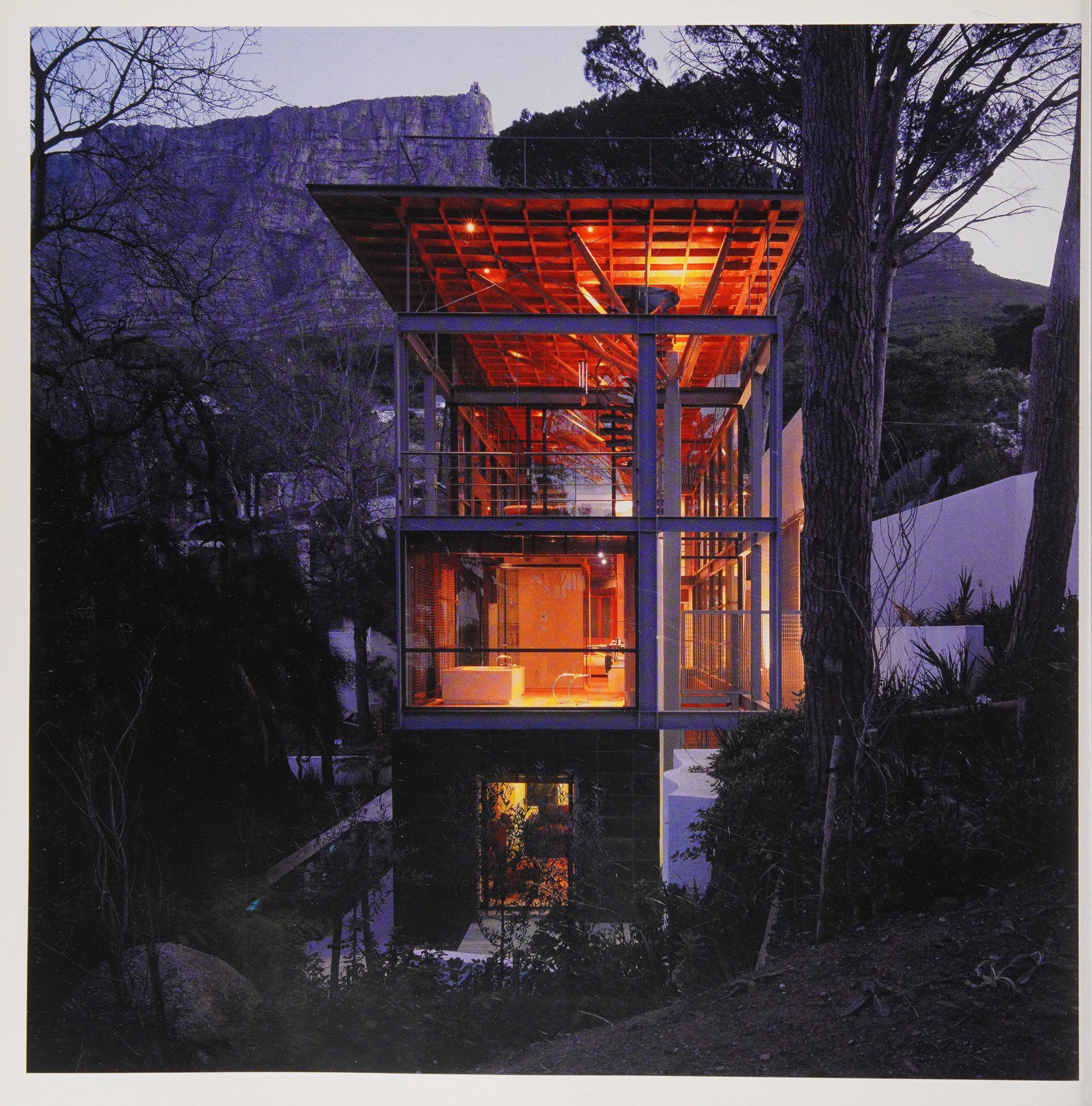 Family houses - 2005 - ISBN 3822841900_368.jpg