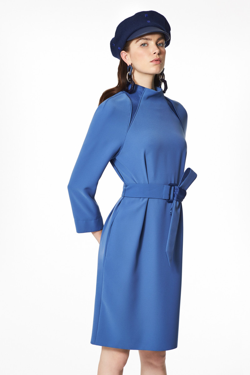 00009-emporio-armani-pre-fall-2020.jpg