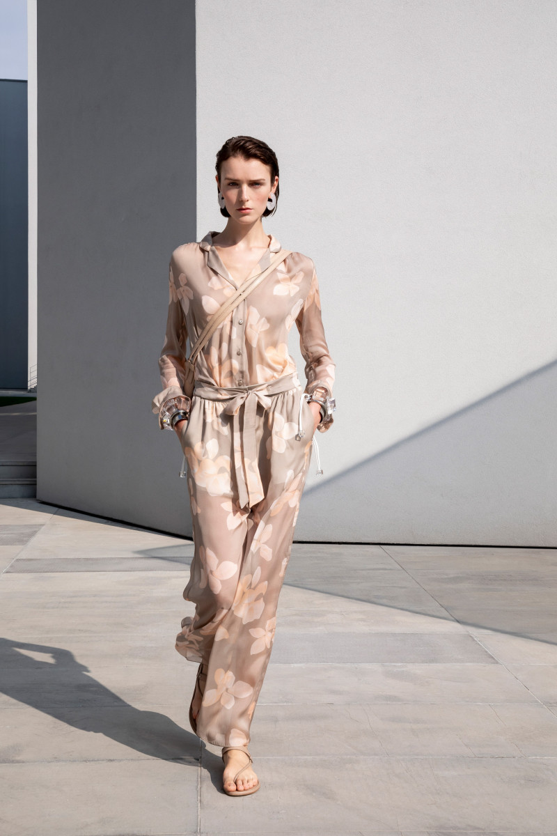 00007-Emporio-Armani-RTW-Spring-21.jpg