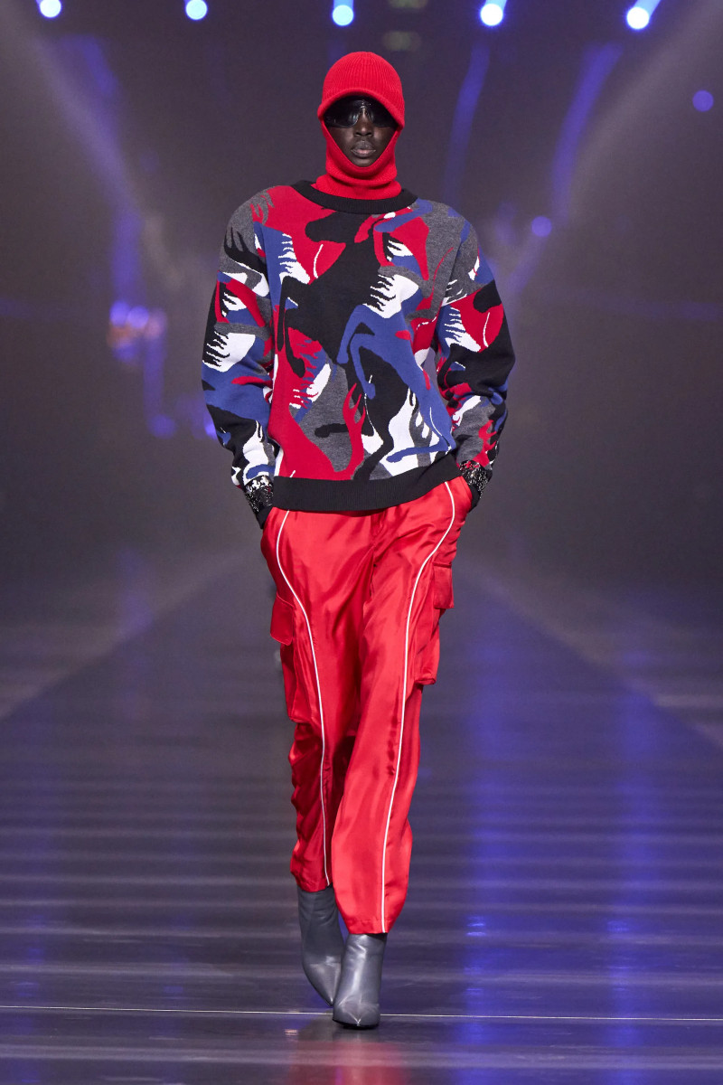 00013-ferrari-fall-2022-ready-to-wear-milan-credit-filippo-fior-gorunway.webp