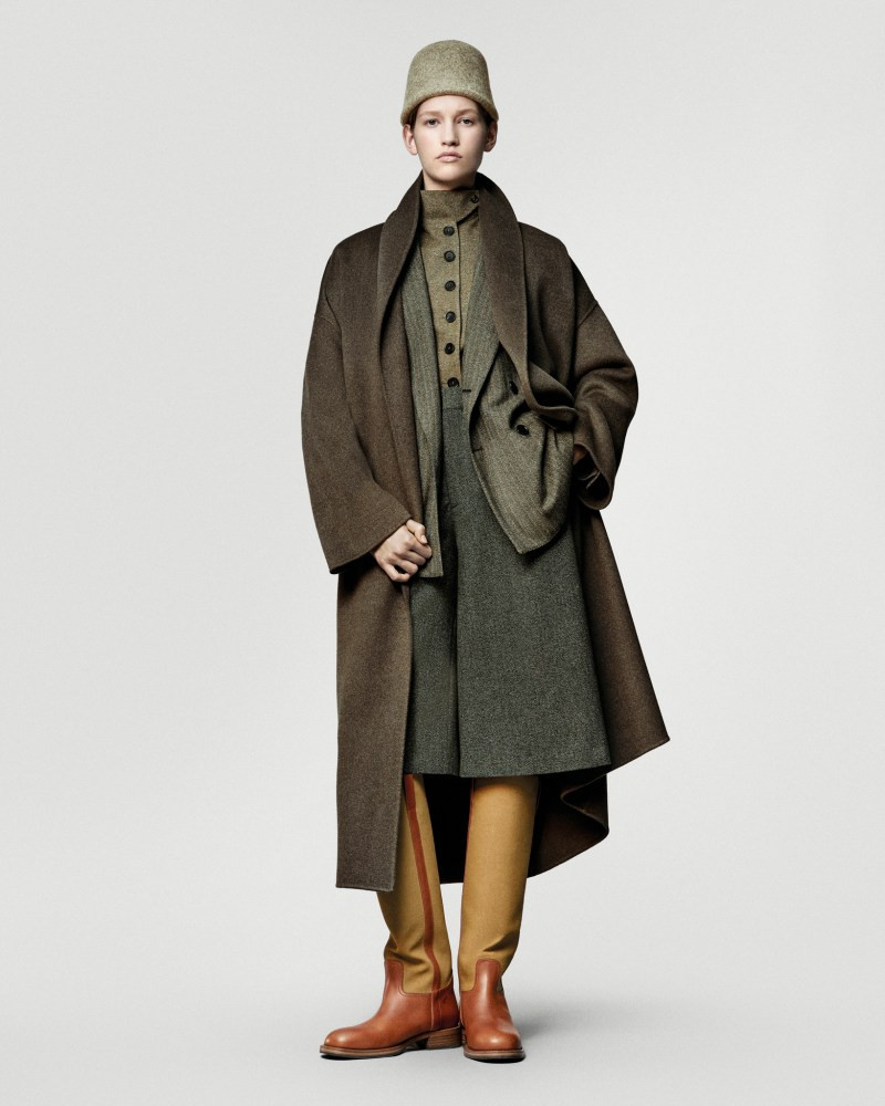 loro-piana-fw25-rtw-r-ctsy-0001.jpg