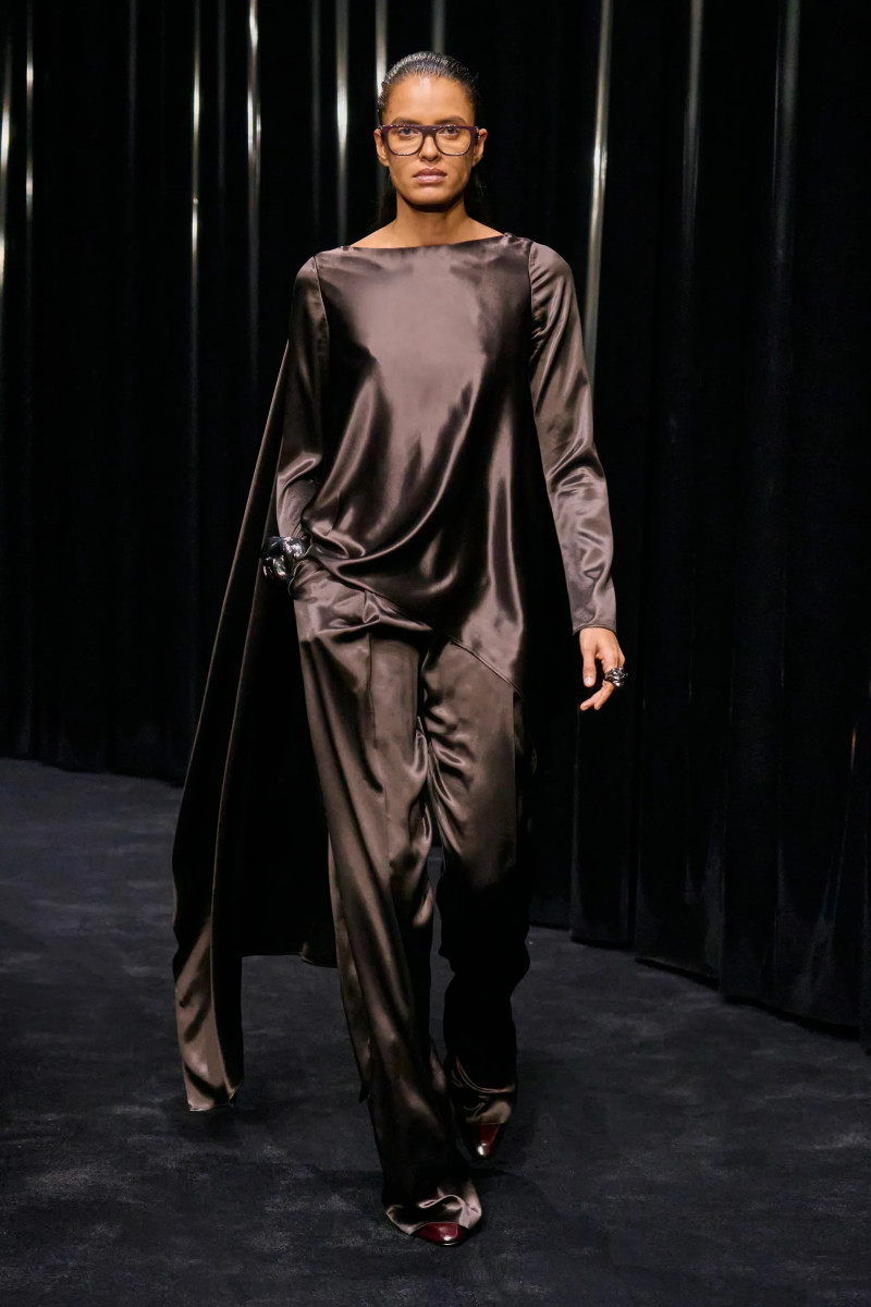 00048-ferrari-fall-2024-ready-to-wear-credit-gorunway.webp