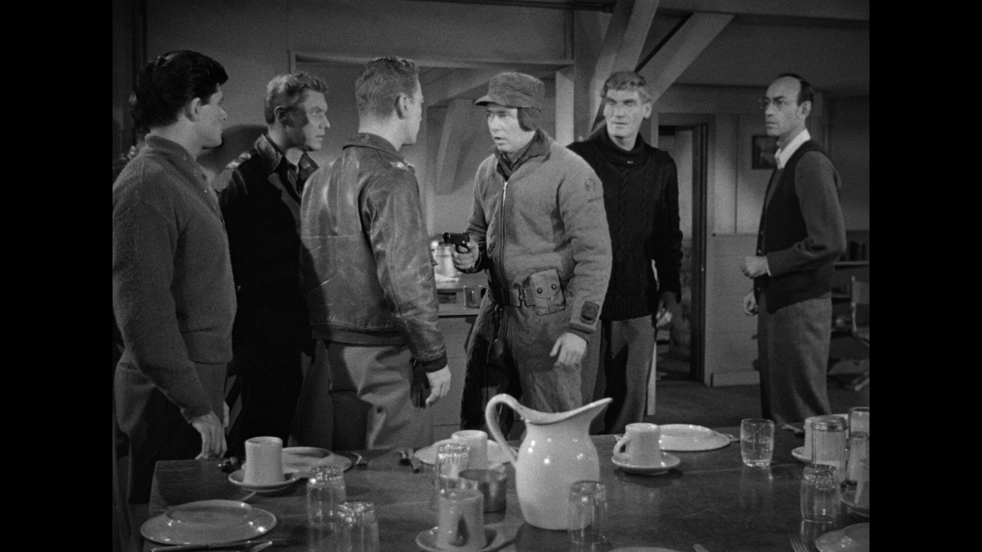 The.Thing.From.Another.World.1951.Warner.Bros.BDRemux.1080p[(058435)2025-03-09-08-21-10].PNG