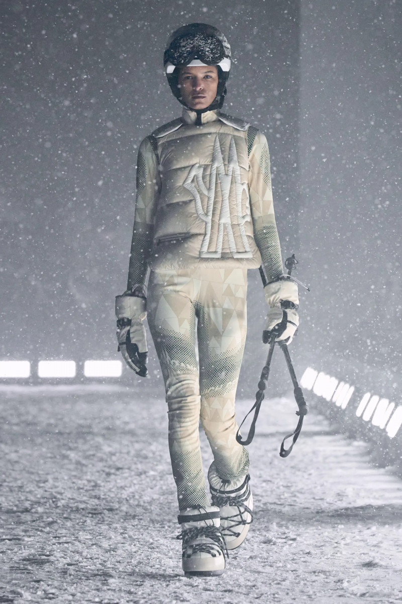 00112-moncler-grenob-fall-2025-ready-to-wear-credit-brand.webp