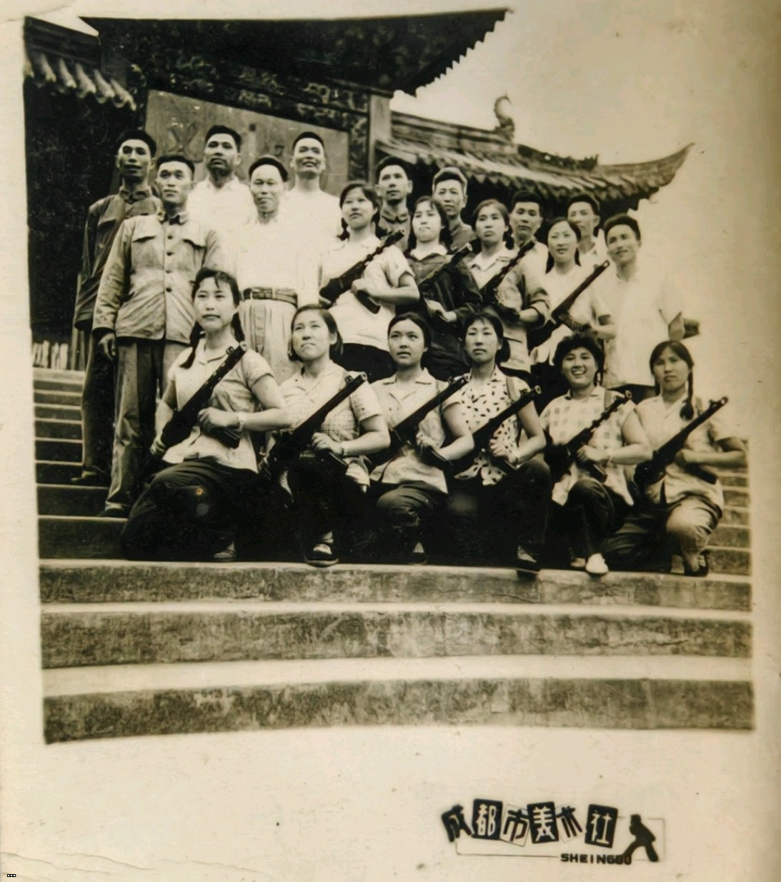 ?????    27640334 1.jpg