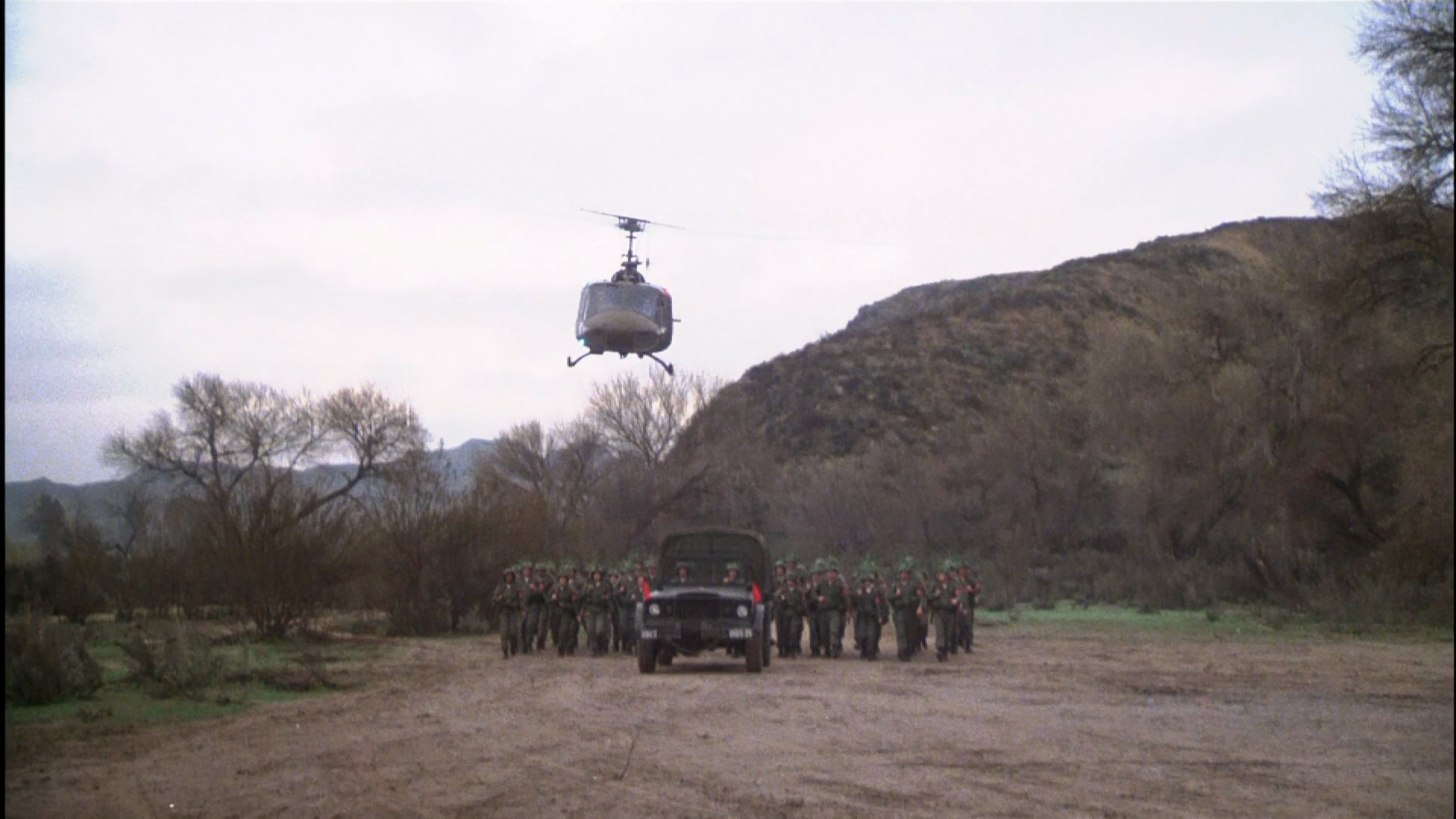 Рядовой Бенджамин (Private Benjamin) 1980 WEBRip 1080p.mkv_005237.030.png