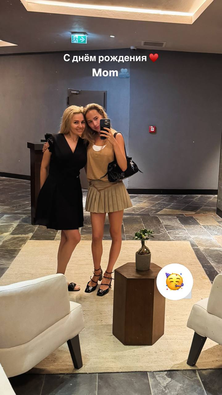 https://i2.imageban.ru/out/2025/05/05/7a2b33fd69476a02f4d84ec96925a1e9.png