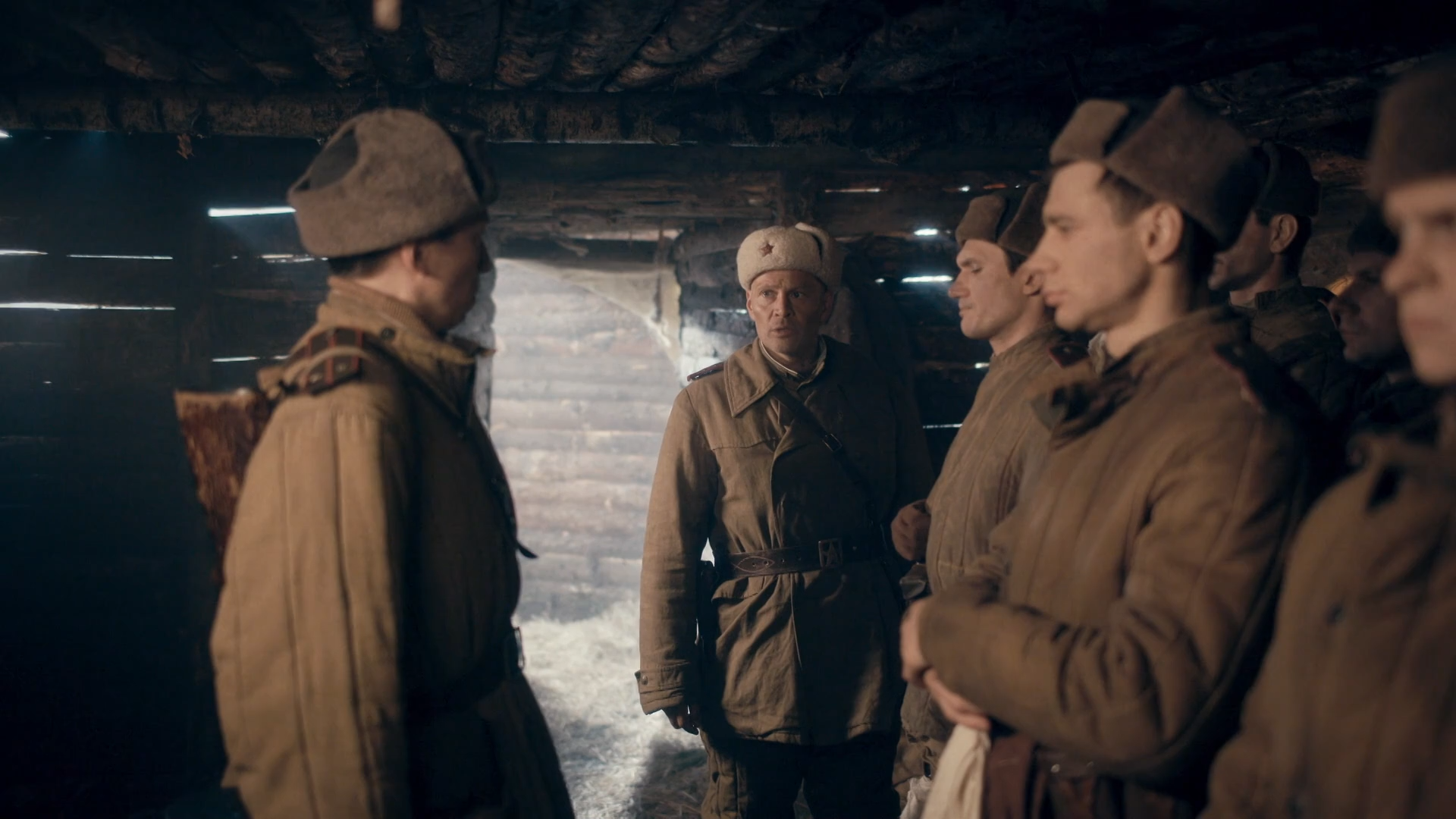 Самогон.S02E01.2025.WEB-DL.1080p.mkv_snapshot_18.12.png