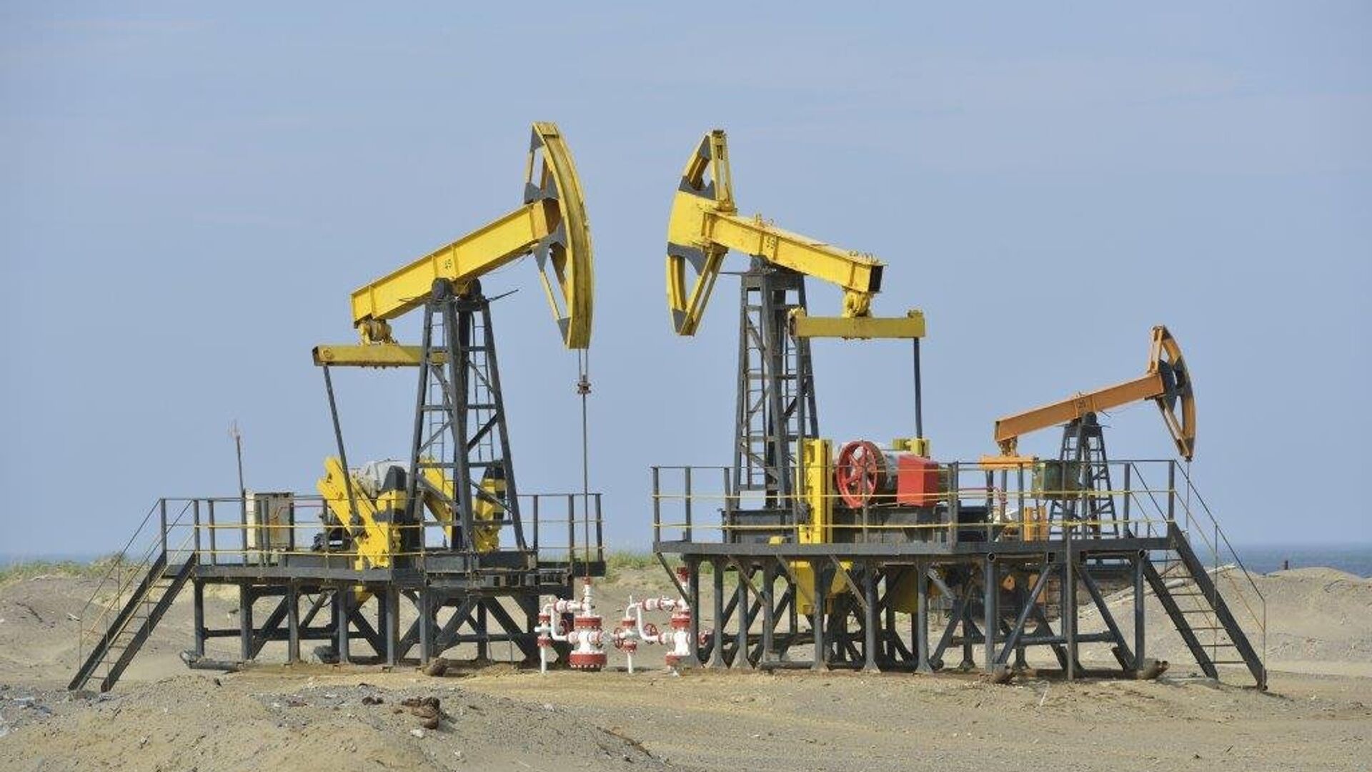 Мировые цены на нефть усилили рост до 5% Мировые цены на нефть усилили рост до 5%