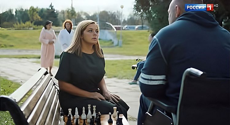 Акушерка, сериал (2 х 4), 2019 (0:03:41 / 0:50:53)