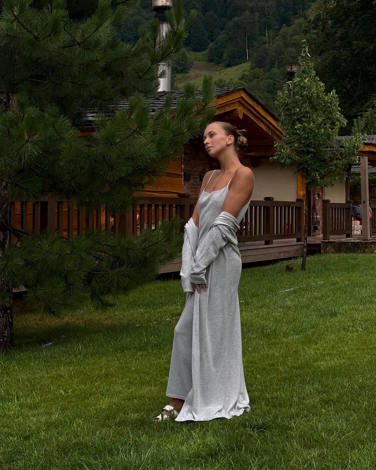 https://i2.imageban.ru/out/2025/08/01/01c3a6d6ba3b39d2dfc34e5fcee39566.jpg