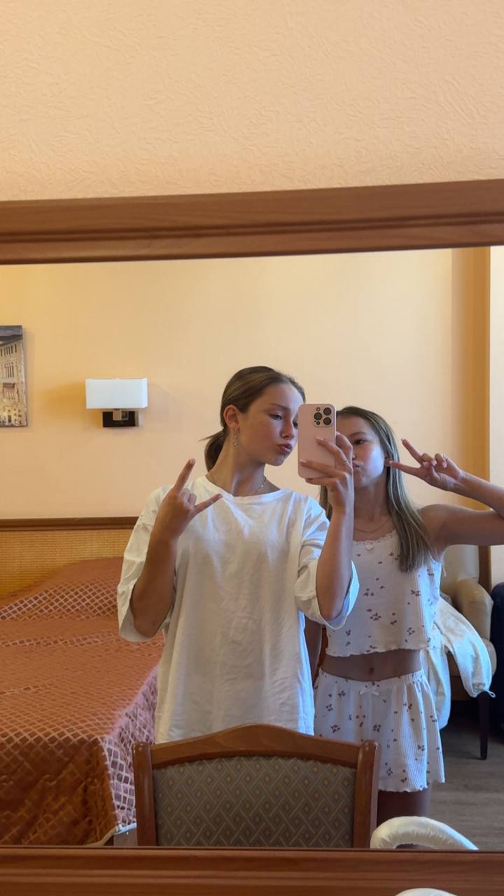 https://i2.imageban.ru/out/2025/08/18/a0c51bbc11f6e3acefc555c56f6e5af2.jpg